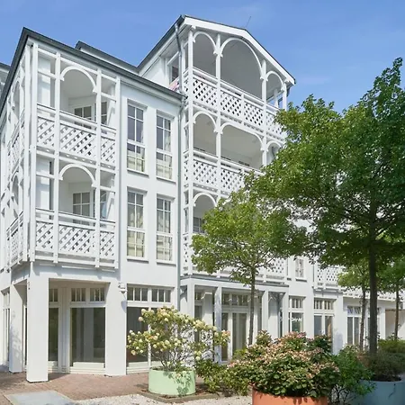 Exklusive Auszeit An Der Ostsee Mit Balkon 아파트 *